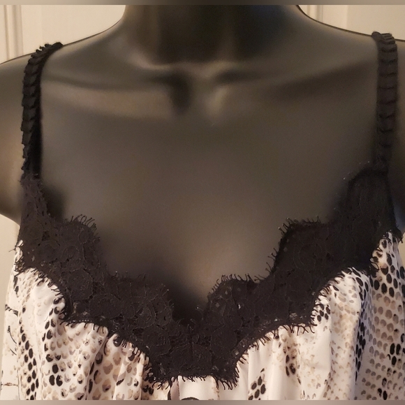 White House Black Market Lace Trim Layered Floral and Animal Print Cami Size M - Picture 2 of 8